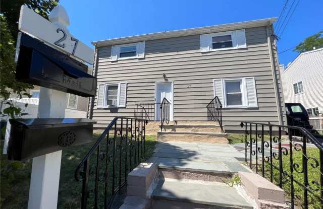 27 Hickory Road