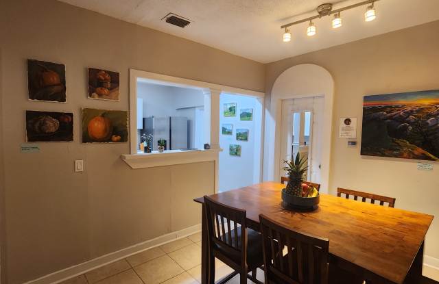 Photo of 2138 Tilden Street