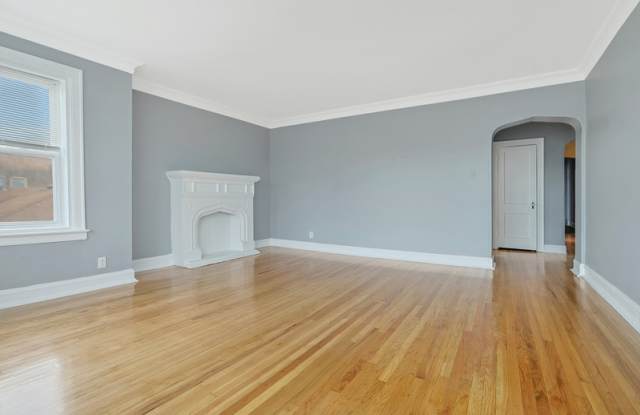 7920 South Honore Street - 7922 S Honore, 3S