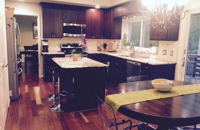 10824 MONTICELLO Drive