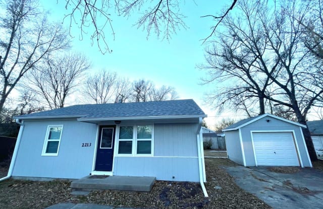 2213 Blaker Drive - 2213 Blaker Drive, Manhattan, KS 66502