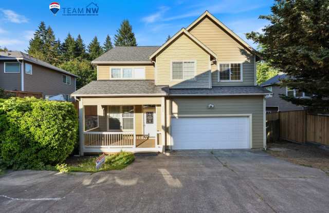Charming 4-Bedroom Home on Tumwater Hill – Spacious, Comfortable  Ideally Located