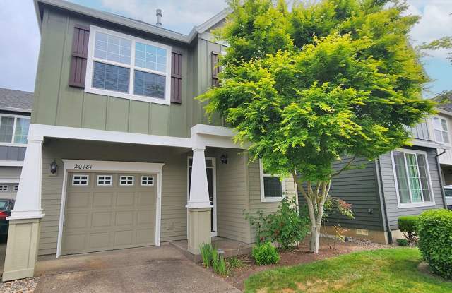Adorable newer construction 3 Bed/2.5 Bath home in the Arbor Vineyards Community of Beaverton