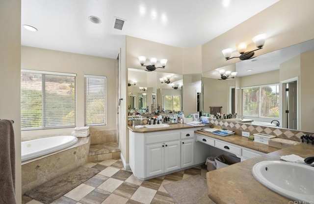 402 Milagrosa Circle