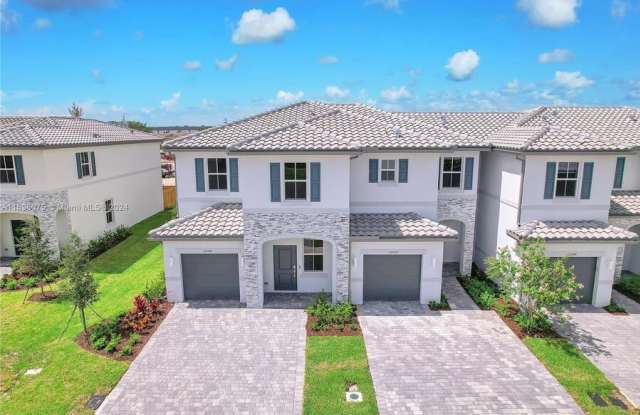 12002 Nw 47th Manor