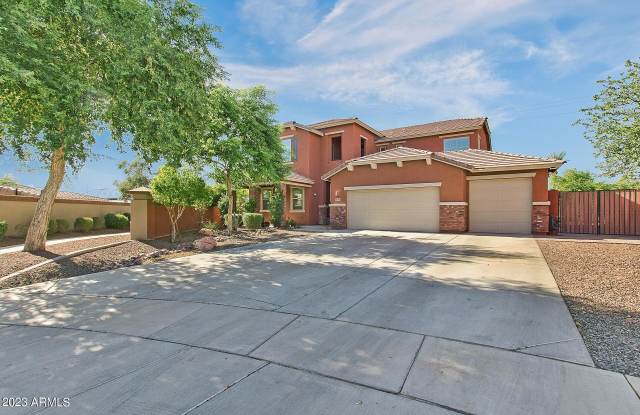 8782 W Peppertree Lane