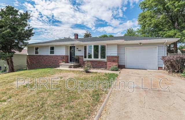 3708 Greene Ave