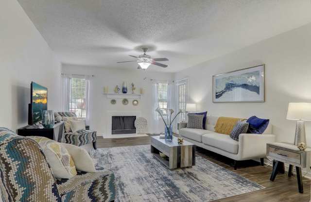 Photo of Halcyon at Cross Creek