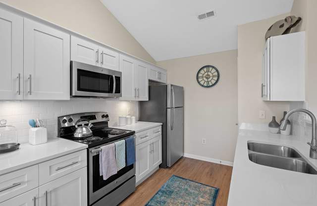 Photo of Four Bridges