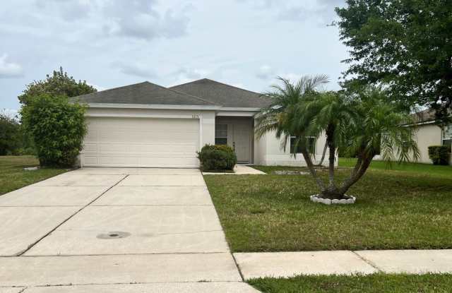 3 Bed 2 Bath home in St Cloud for rent