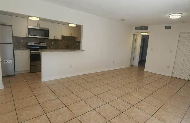 4134 NW 79th Ave