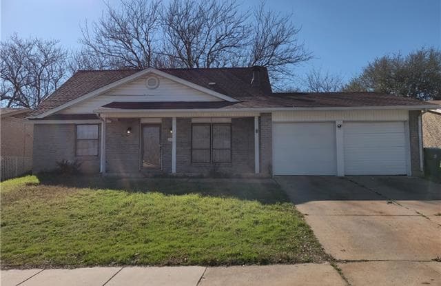 2512 Cottonwood Street - 2512 Cottonwood Street, Arlington, TX 76014