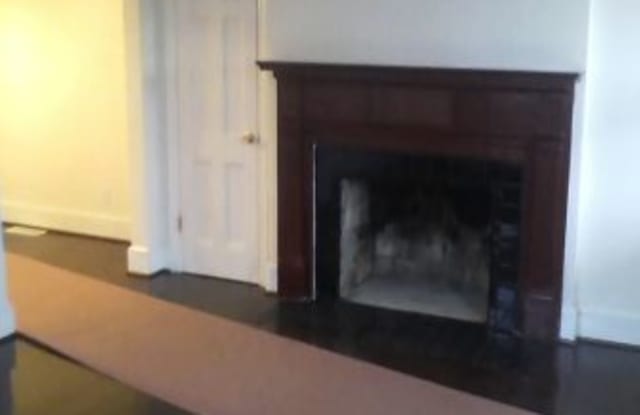 2530 East 7th Street