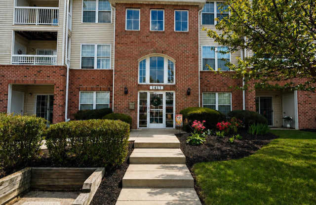 3BR/2BA Home with Pool, Gym & Tennis Courts | Bel Air Living