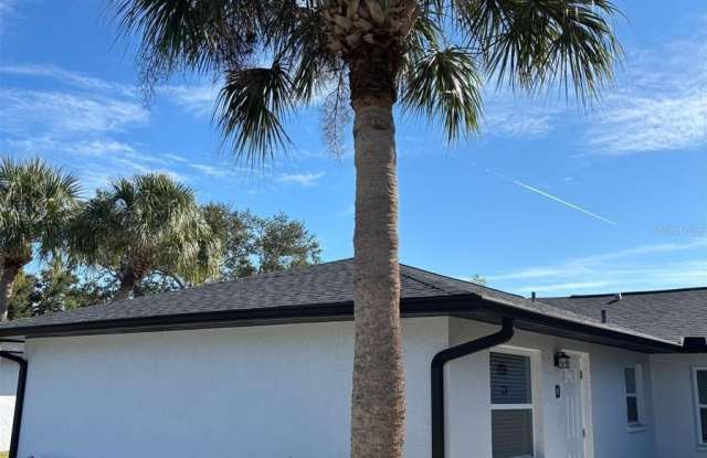 Photo of 5815 ERIN LANE S