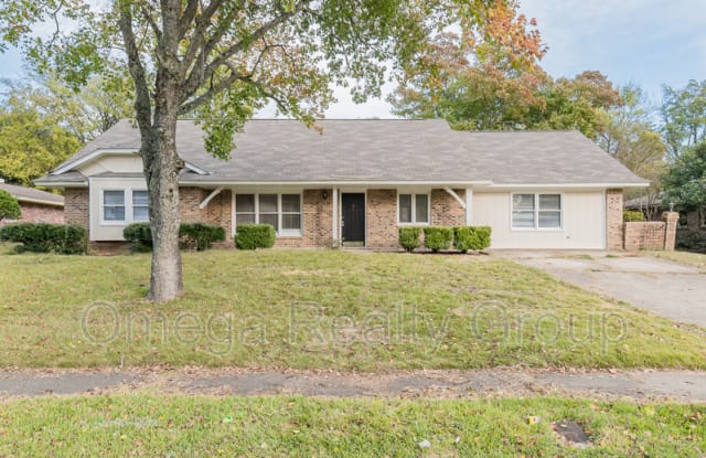 2061 Green Acres Dr - 2061 Green Acres Drive, Montgomery, AL 36106