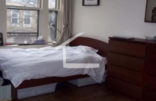 Huge 5 bed steps from BU