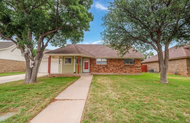 857 Chanticleers Lane