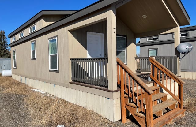 3472 Highway 58 Unit 7 - 3472 North Dakota 58, McKenzie County, ND 58801