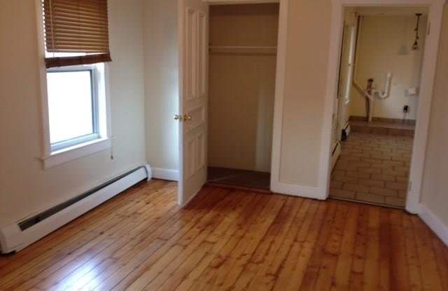 114 Summer Street unit: 1