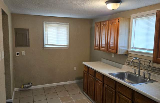 5304 Woodward Street