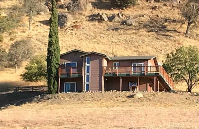 25401 Bear Valley Rd. - 25401 Bear Valley Road, Bear Valley Springs, CA 93561