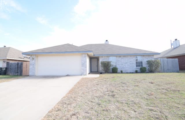 3902 Roundrock Dr - 3902 Roundrock Drive, Killeen, TX 76549