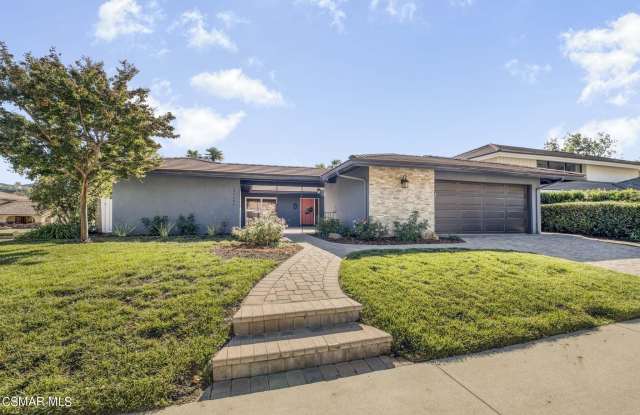 32004 Grenville Court