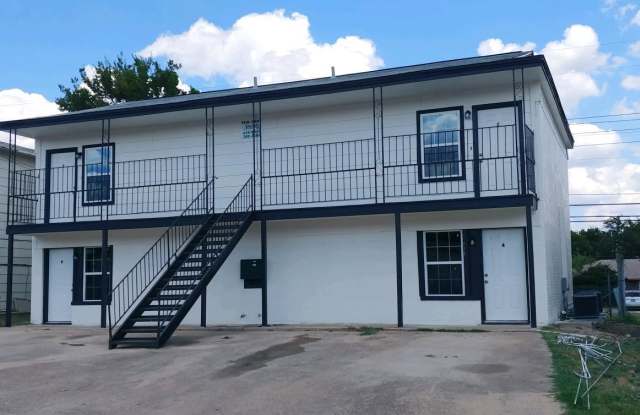 Photo of 512 Sunset Ln - D