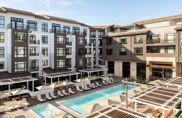 The Hadley Apartments