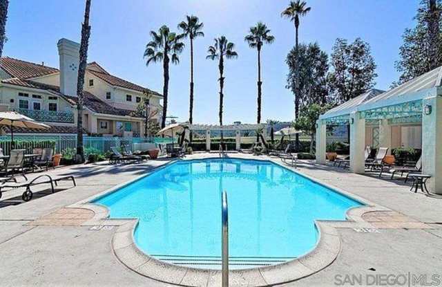 The perfect 3 Bed 3 bath Townhouse