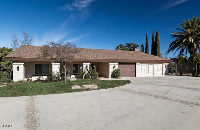 6161 E Los Angeles Avenue