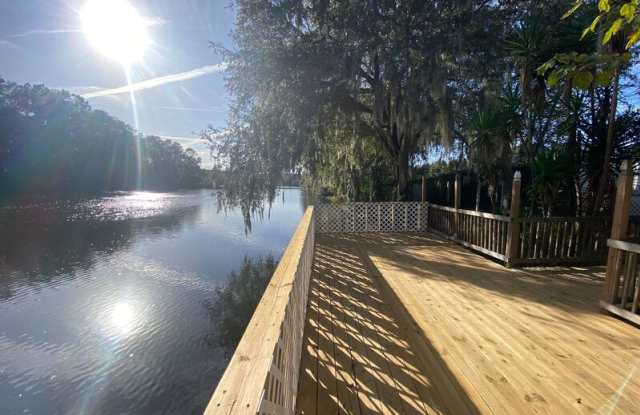 2818 Palmdale Street.