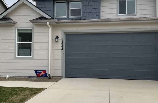Enjoy this New home in Eagle Ridge!