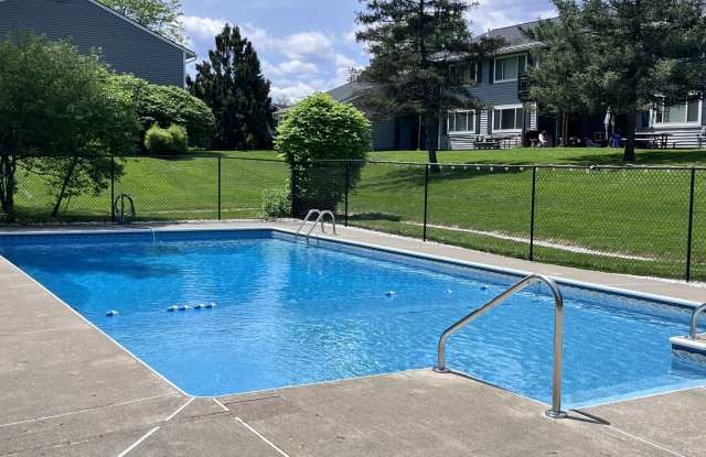 152 Quarry Hl Rd