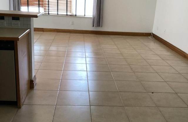 19440 SW 2ND ST #19440 PEMBROKE PINES, FL 33029