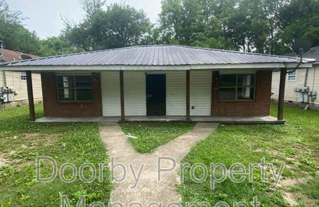 1740 Ocoee St.