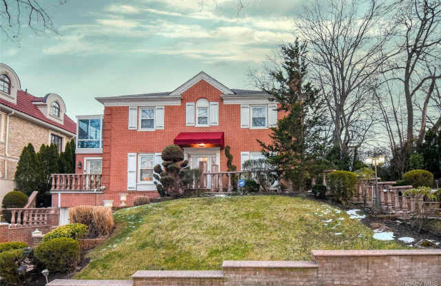 Photo of 186-20 Troon Road