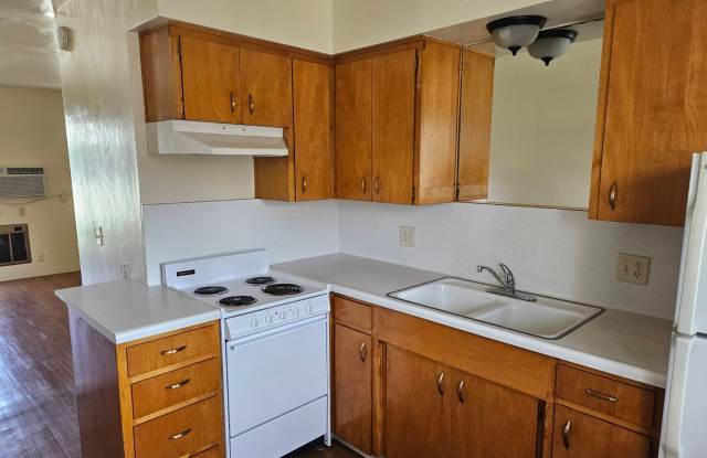 Cozy Apartment for rent in Visalia photos photos