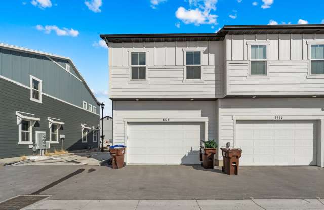 9371 North Vernham Lane