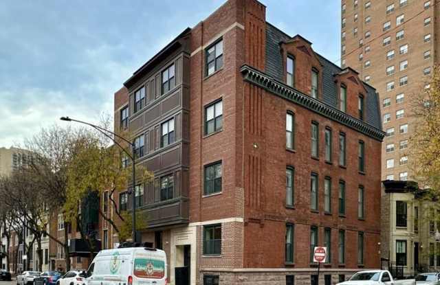 Photo of 851 LaSalle