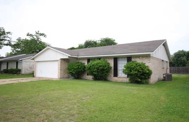 1109 Sunset Drive - 1109 Sunset Drive, Garland, TX 75040