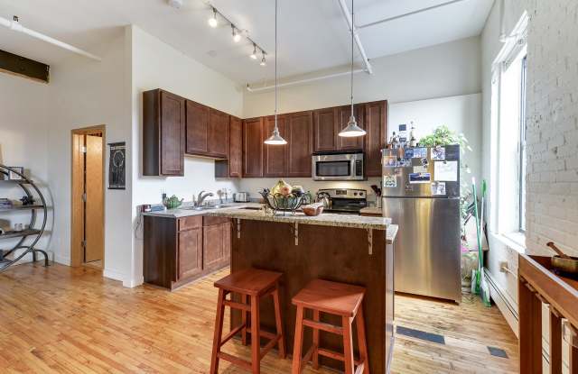 Lee Lofts