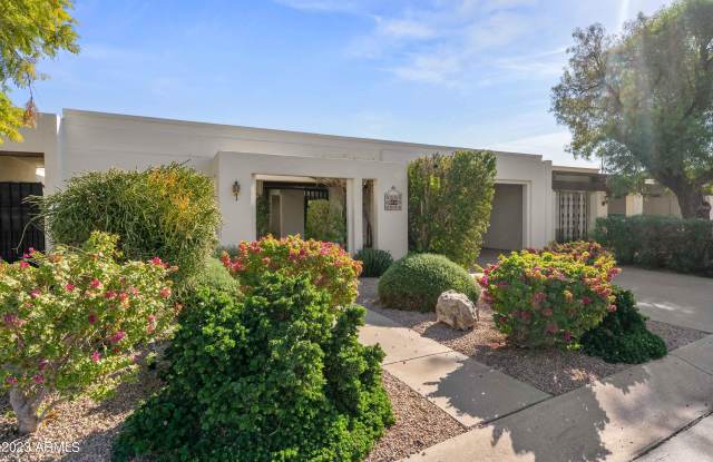 Photo of 6815 N 73RD Street