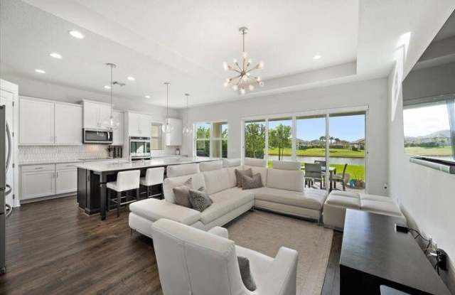 15557 Goldfinch Circle