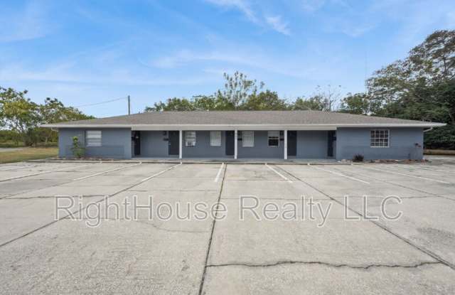 Photo of 907 Center Ave