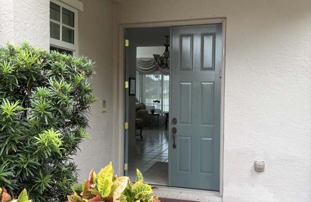 927 Augusta Pointe Drive