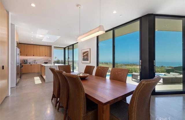 5940 Filaree Heights Road