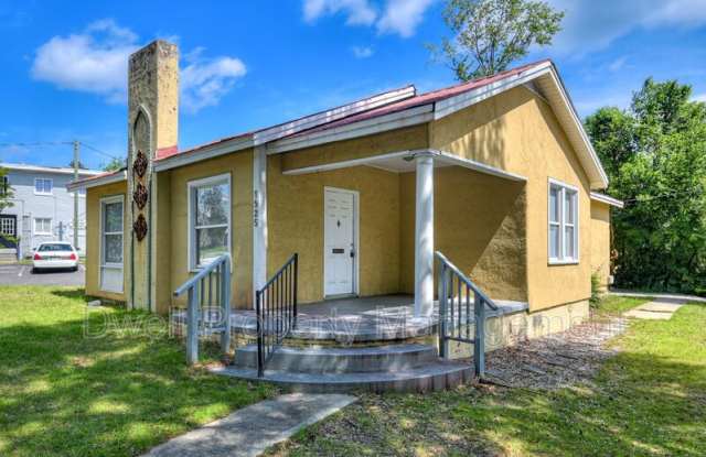 1925 Central Avenue