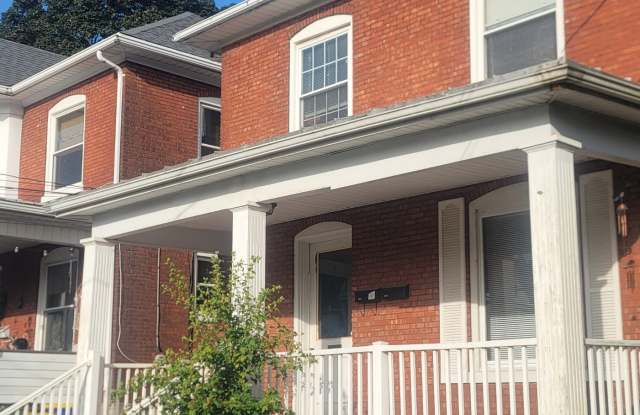 301 11th Street - 1st Floor